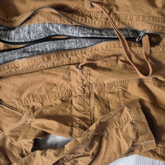 Light jacket - Picture 2 of 4